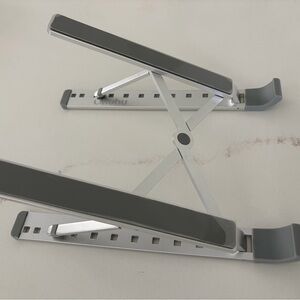 Adjustable Silver Laptop Stand - 9 Height Positions